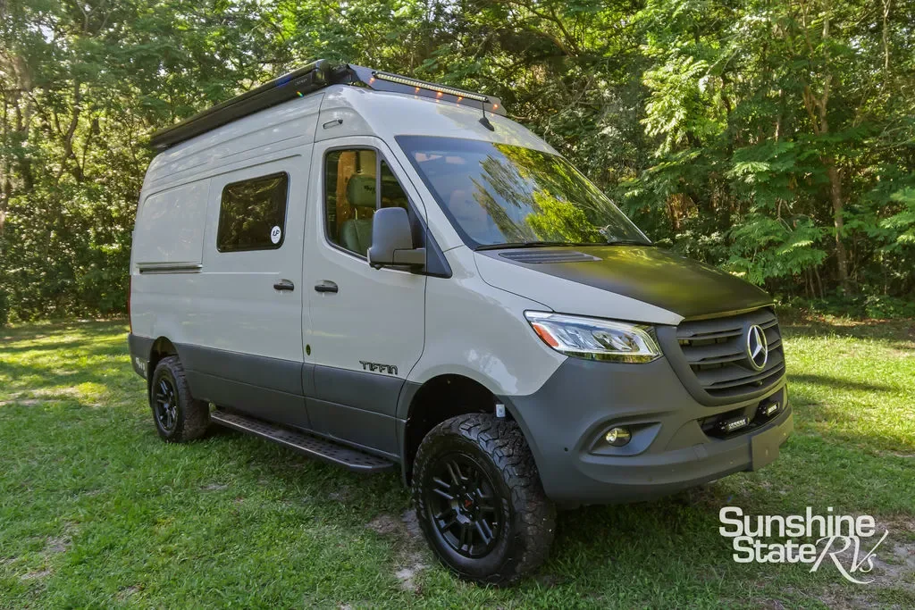 2027 Tiffin Motorhomes GH1 1UP 19AV exterior