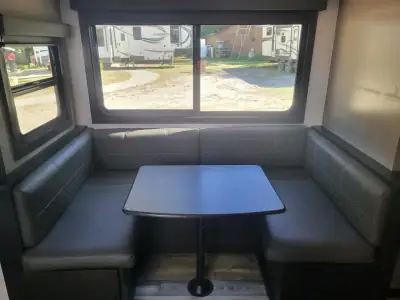 2023 Starcraft Super Lite 262rl photo 9