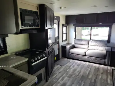 2023 Starcraft Super Lite 262rl photo 4