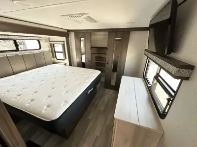 2021 Alliance Paradigm 310RL photo 12