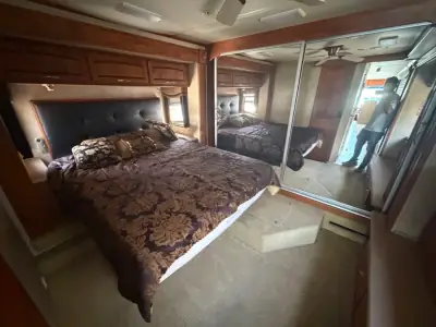 2008 Monaco KNIGHT 40DFT photo 17