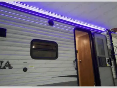 2018 Coachmen Catalina 261BHS photo 8