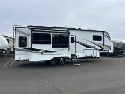 2021 Alliance Paradigm 310RL photo 3