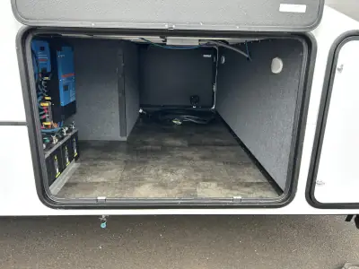 2021 Alliance Paradigm 310RL photo 7