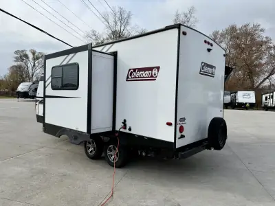 2022 Coleman 1805RB photo 5