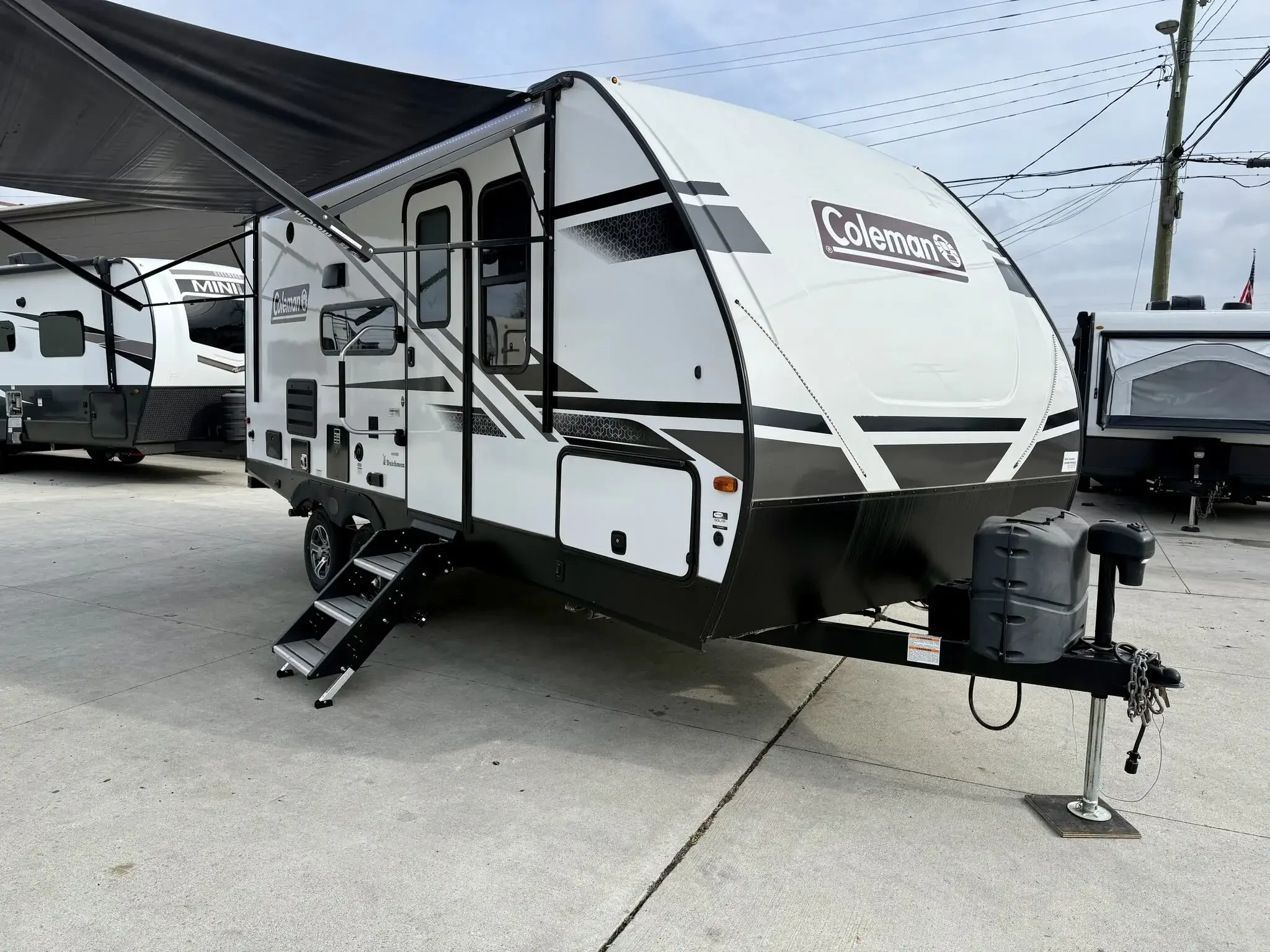2022 Coleman 1805RB exterior