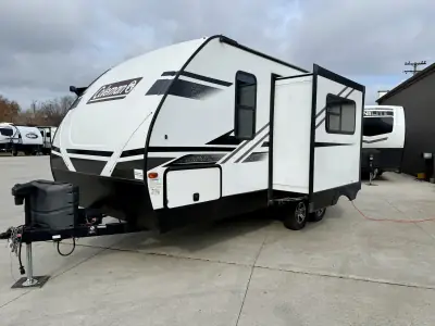 2022 Coleman 1805RB photo 6