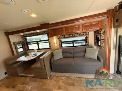 2018 Jayco PRECEPT 35S photo 2