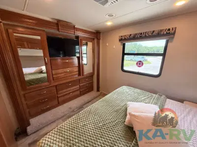 2018 Jayco PRECEPT 35S photo 12