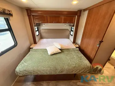 2018 Jayco PRECEPT 35S photo 8
