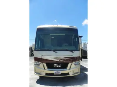 2021 Newmar Bay Star Sport 2702 photo 3
