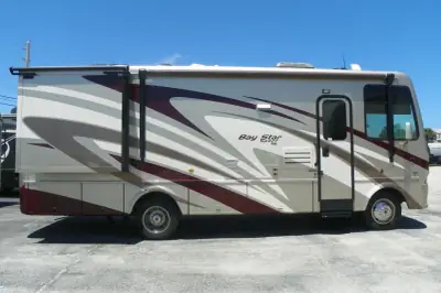 2021 Newmar Bay Star Sport 2702 photo 5