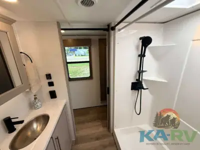 2025 Alliance PARADIGM 340RL photo 27