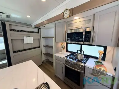 2025 Alliance PARADIGM 340RL photo 21