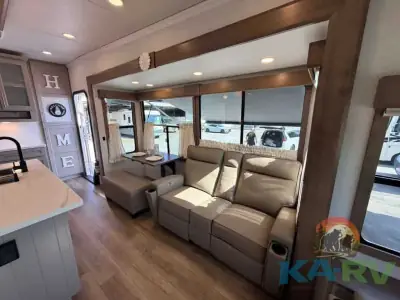 2025 Alliance PARADIGM 340RL photo 22