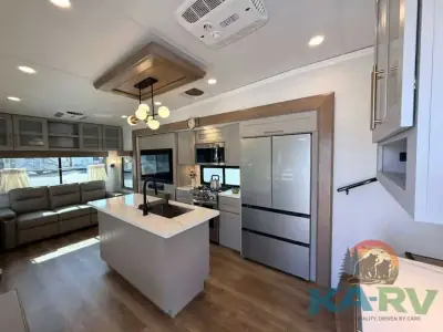 2025 Alliance PARADIGM 340RL photo 7
