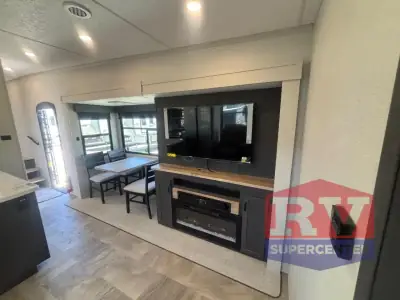 2026 Coachmen Chaparral 373MBRB photo 21