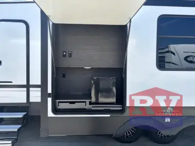 2026 Coachmen Chaparral 373MBRB photo 8