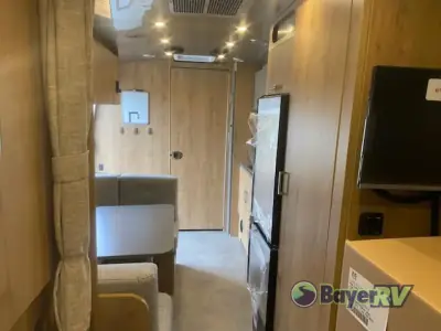 2026 Airstream Trade Wind 23FB Twin photo 14