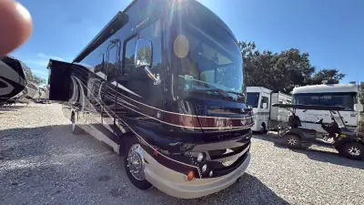 2016 Fleetwood Southwind 34A photo 3