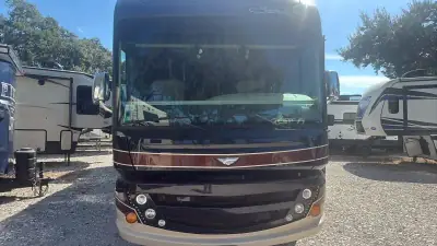 2016 Fleetwood Southwind 34A photo 2