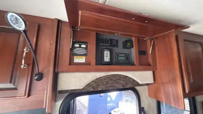 2016 Fleetwood Southwind 34A photo 39