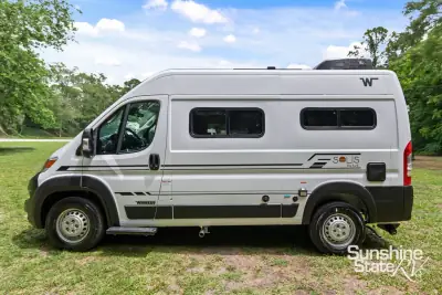 2027 Winnebago Solis Pocket 36A photo 7