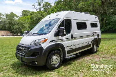 2027 Winnebago Solis Pocket 36A photo 8