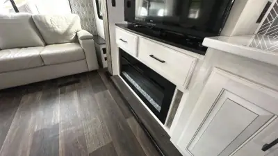 2021 Heartland Bighorn Traveler FW 32RS photo 40
