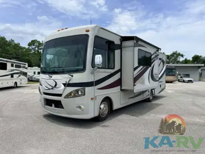 2014 Four Winds HURRICANE 29X photo 4