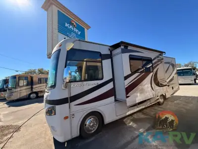 2014 Four Winds HURRICANE 29X photo 12