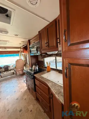 2014 Four Winds HURRICANE 29X photo 20