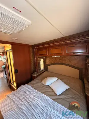 2014 Four Winds HURRICANE 29X photo 22