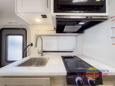 2026 Thor Motor Coach Chateau photo 19