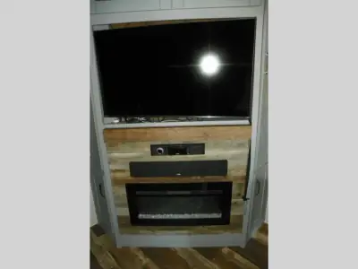 2020 Keystone Fuzion 373 photo 11