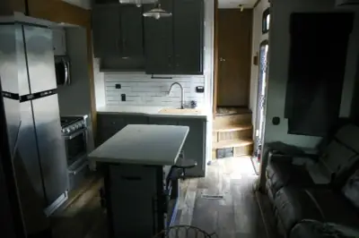 2020 Keystone Fuzion 373 photo 16