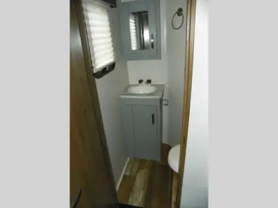 2020 Keystone Fuzion 373 photo 12