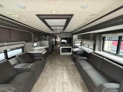 2023 Thor TUSCANY 40RT photo 7