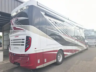 2024 Newmar Super Star 4061 photo 6