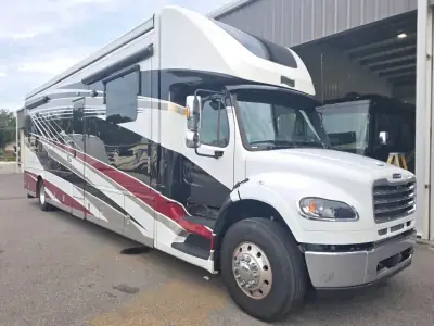 2024 Newmar Super Star 4061
