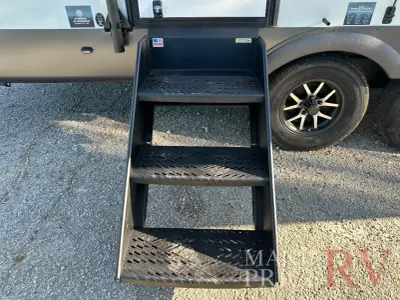 2027 Forest River Flagstaff Micro Lite 25SRB photo 10