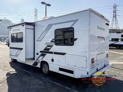 2026 Thor Motor Coach Chateau photo 5
