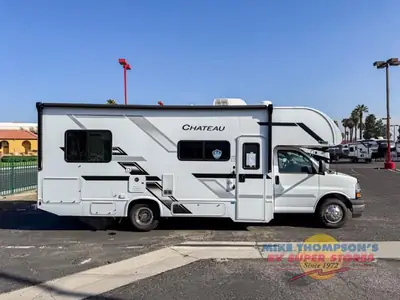 2026 Thor Motor Coach Chateau photo 7