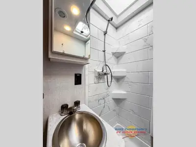 2026 Thor Motor Coach Chateau photo 27