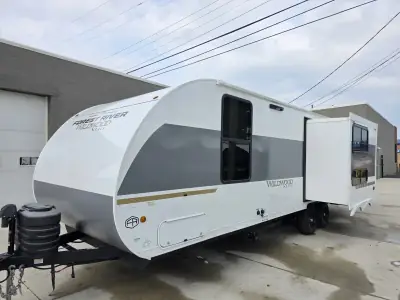 2025 Forest River Wildwood X-Lite 24VIEW photo 5