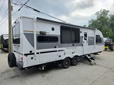 2025 Forest River Wildwood X-Lite 24VIEW photo 4