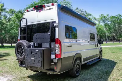 2026 Noovo Plus Lift Bed photo 3