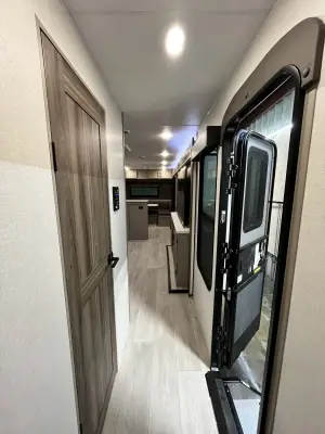 2025 K-Z CONNECT C323MKK photo 49