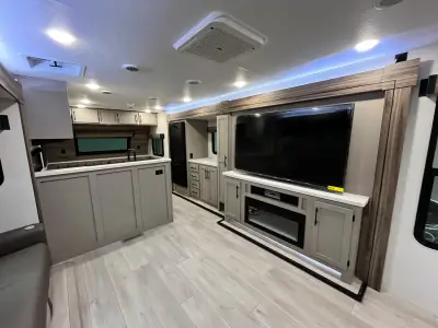 2025 K-Z CONNECT C323MKK photo 36