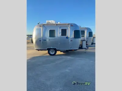2026 Airstream Bambi 16RB photo 3